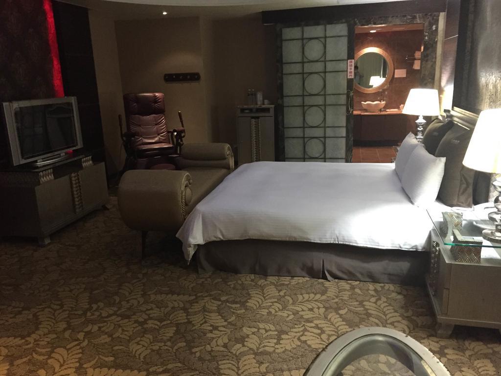 Crystal Business Motel Синьчжу Экстерьер фото