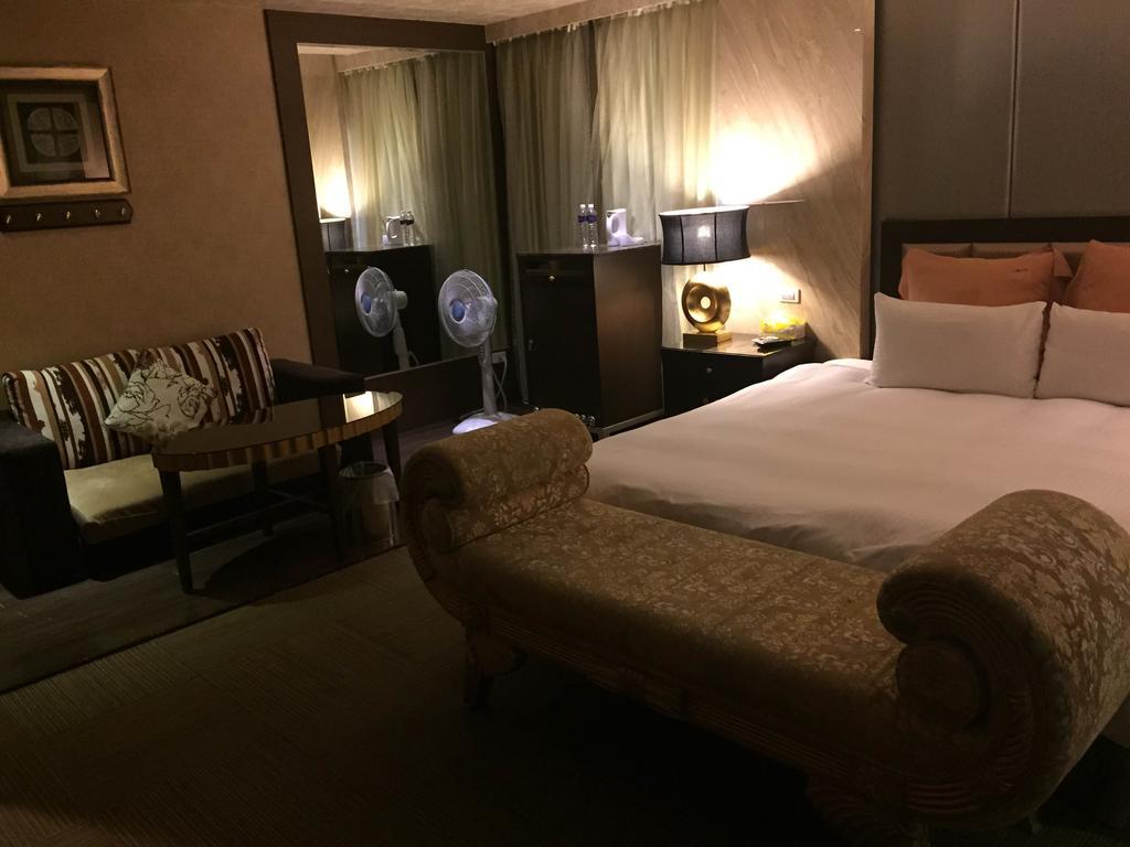 Crystal Business Motel Синьчжу Экстерьер фото