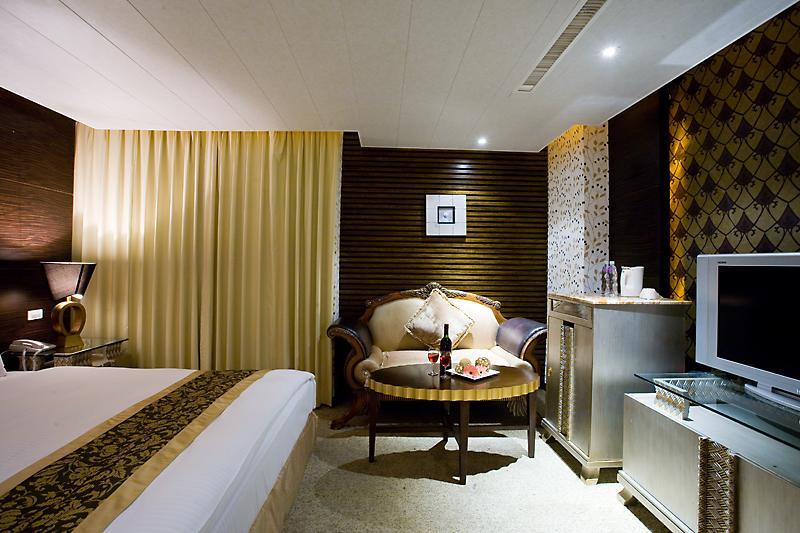 Crystal Business Motel Синьчжу Экстерьер фото